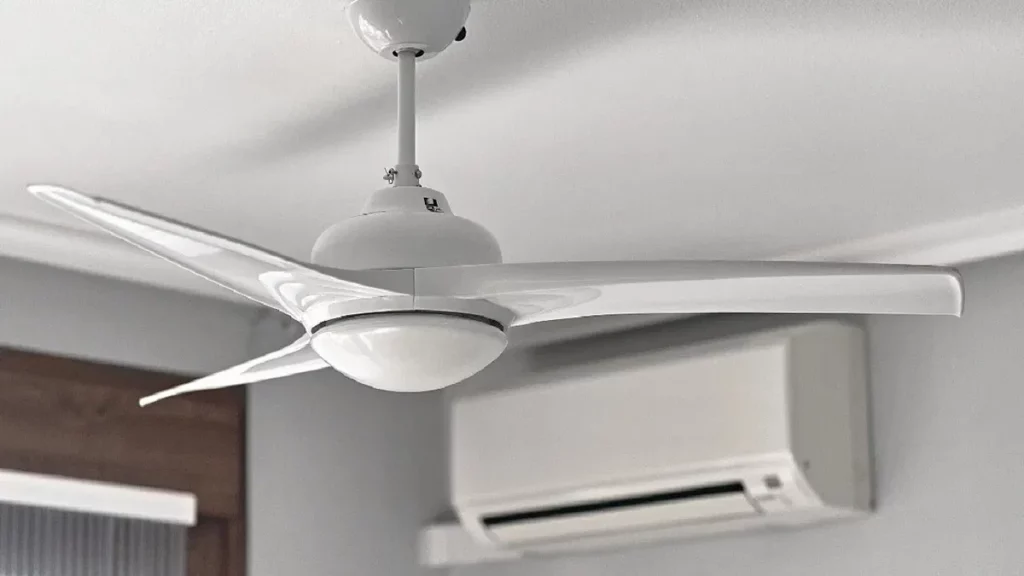 AC and Ceiling Fan