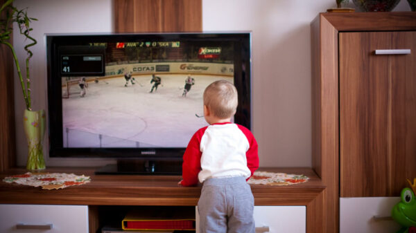 Are Smart TVs Safe for Kids? Parental Controls & Tips (2025 Guide – Bangladesh)