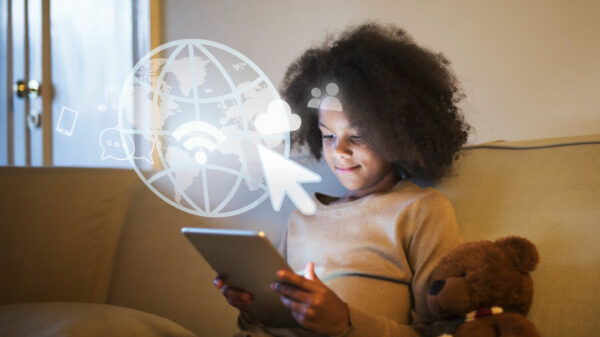 How Much Internet Does a Smart TV Use? Data Saving Tips for BD Viewers (2025)