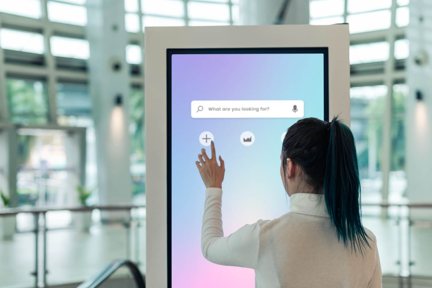 Can You Use a Smart TV as a Digital Billboard or Shop Display in Bangladesh? (2025 Guide)